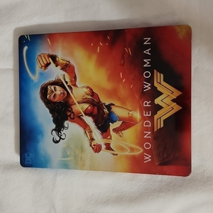 Wonder Woman 4K Ultra‎ HD and Blu-ray Discs Steel Case